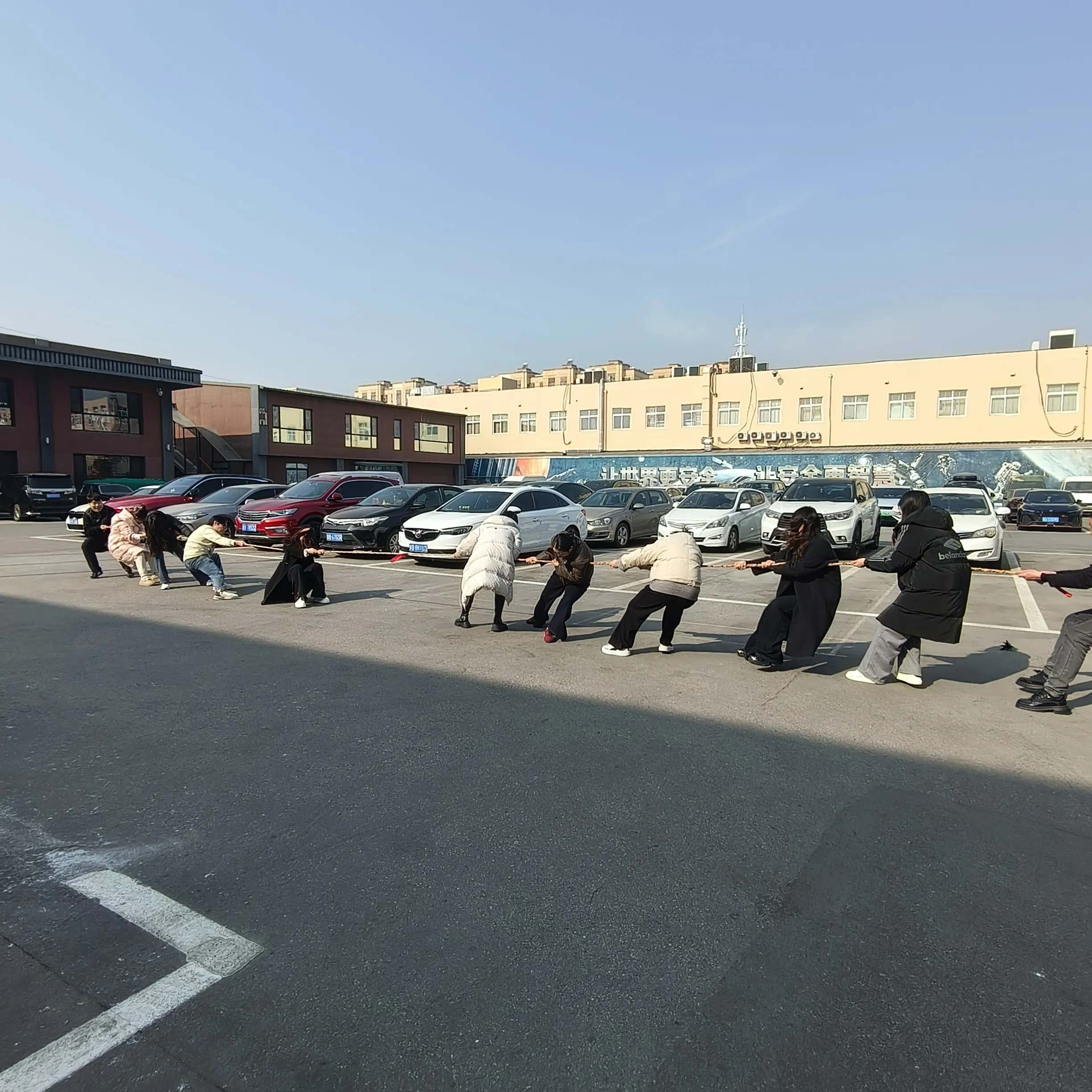 Haozhifeng má teambuildingovú aktivitu