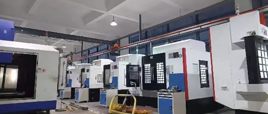 Haozhifeng Machinery posilňuje riadenie výroby pre vyššiu efektivitu